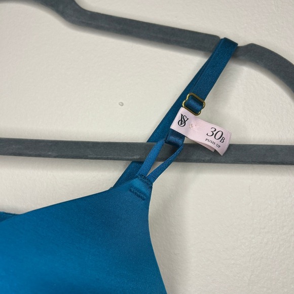 Victoria's Secret Bombshell Push Up Bra Teal Satin Plunge 30B - Picture 3 of 8